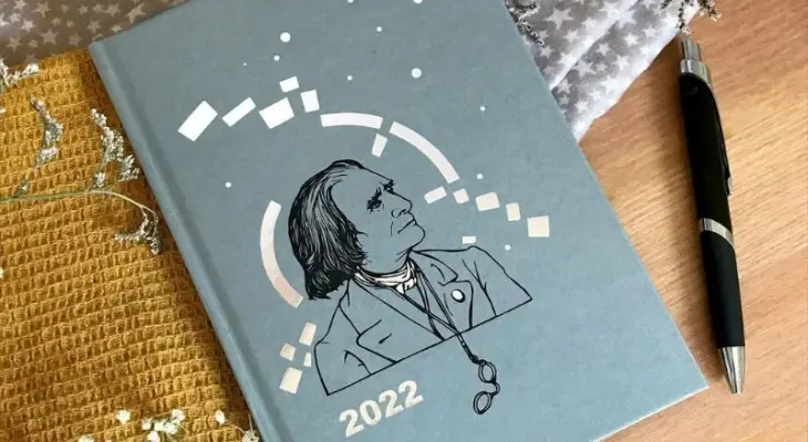 Vásárold meg 25% kedvezménnyel a Liszt Ferenc Kamarazenekar 2022. évi határidőnaplóját